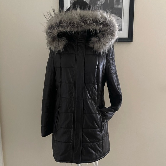 black rivet leather jacket on a warm lining size L org $599 with defect - Picture 2 of 16